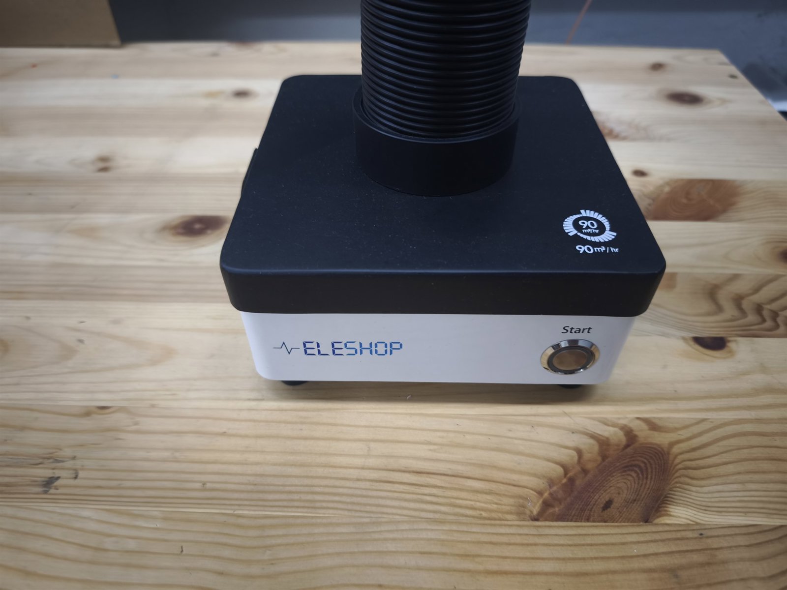 Jootesuitsu imeja ELESHOP ELE-FU1
