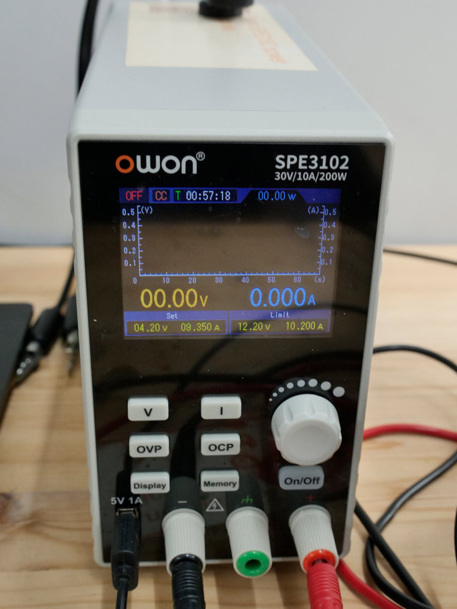 Programmeeritav toiteplokk OWON SPE3102