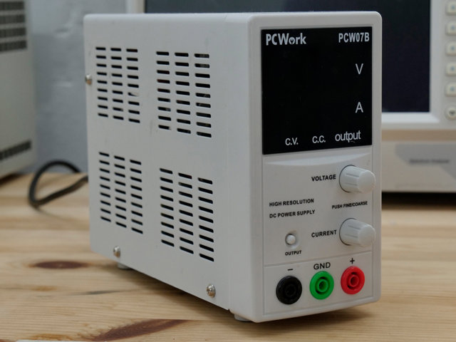 Toiteplokk PCWork PCW07B, 0–50 V
