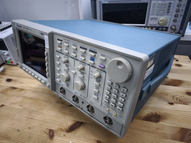 Ostsilloskoop Tektronix TDS 794D, 2 GHz